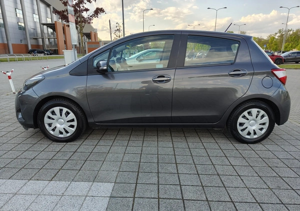 Toyota Yaris cena 36400 przebieg: 111700, rok produkcji 2020 z Szczecin małe 56